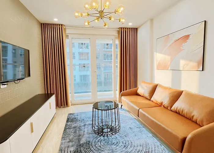 New Life Pearl Home 3 Bedroom 下龍