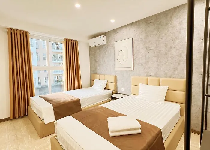 New Life Pearl Home 3 Bedroom * 下龍